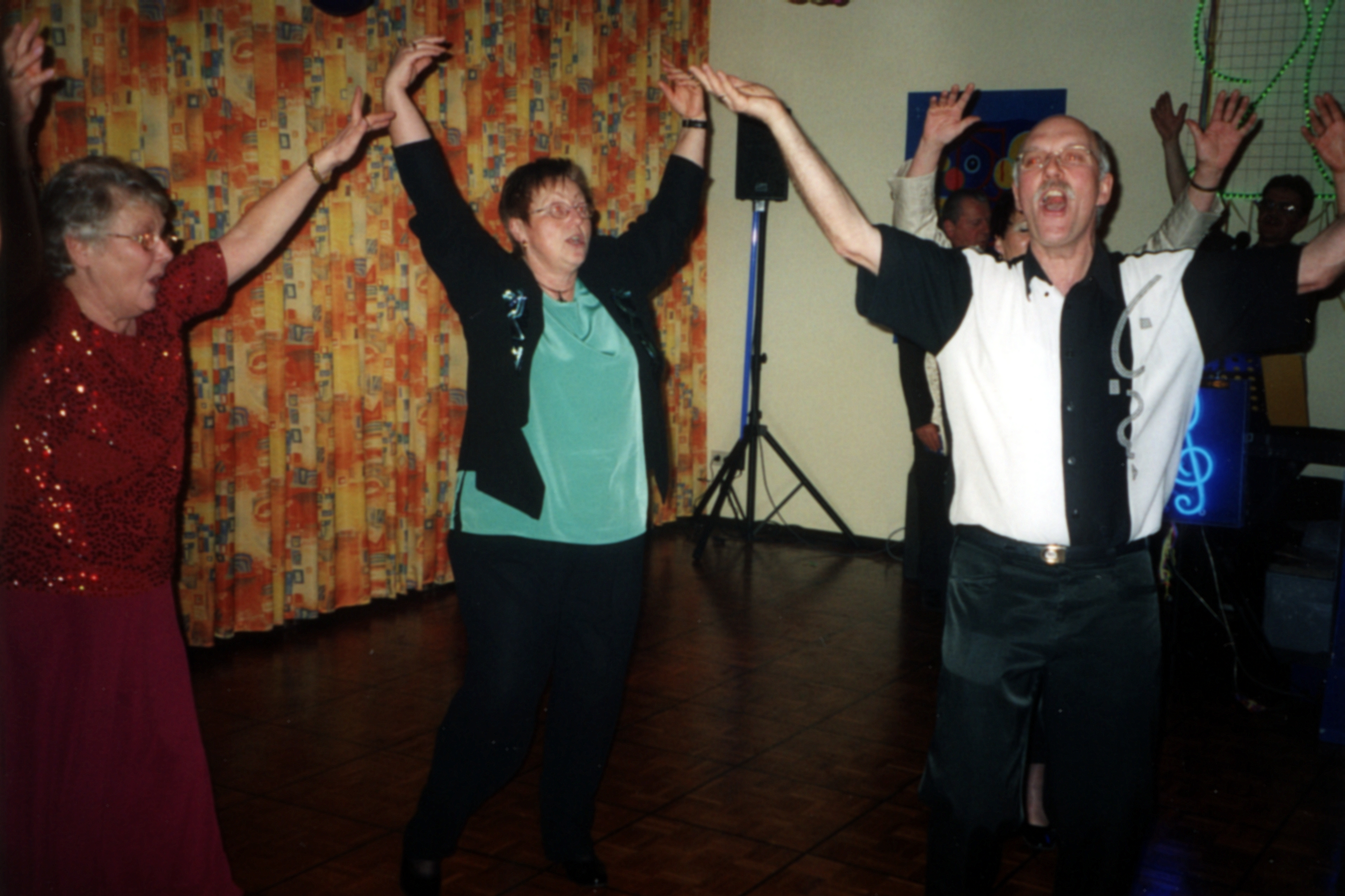 2006Ball015
